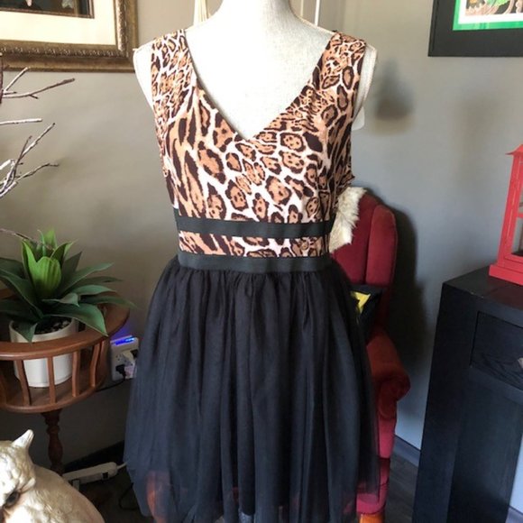 Seduction Leopard Ballet Dress Large - Picture 3 of 5